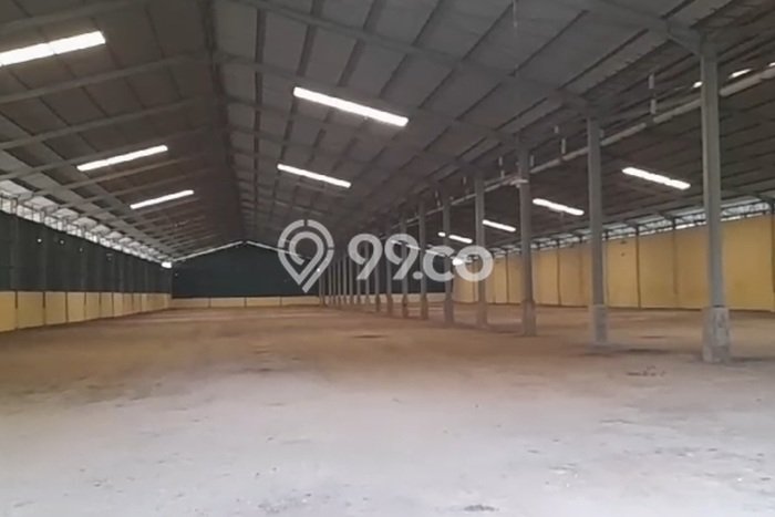 Area Strategis! Disewakan Gudang Lokasi Jati Uwung, Tangerang Cocok untuk Bisnis Area Strategis! Disewakan Gudang Lokasi Jati Uwung, Tangerang Cocok untuk Bisnis