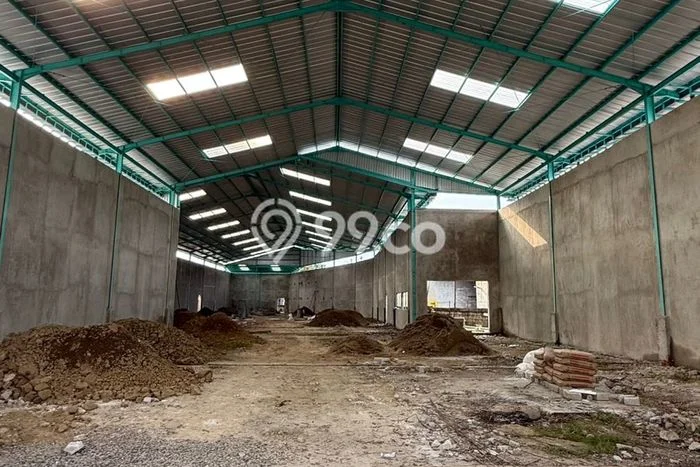 FOR RENT! Gudang di Rawa Buaya Cocok untuk Bisnis 1400m2 FOR RENT! Gudang di Rawa Buaya Cocok untuk Bisnis 1400m2