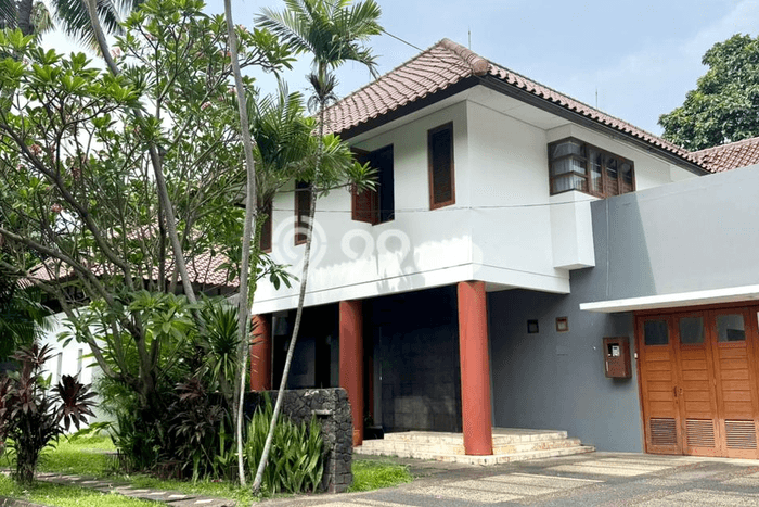 Hunian Mewah LB 500m2 Siap Pakai Desain Elegan di Sektor 8 - Bintaro, Tangerang Selatan Hunian Mewah LB 500m2 Siap Pakai Desain Elegan di Sektor 8 - Bintaro, Tangerang Selatan