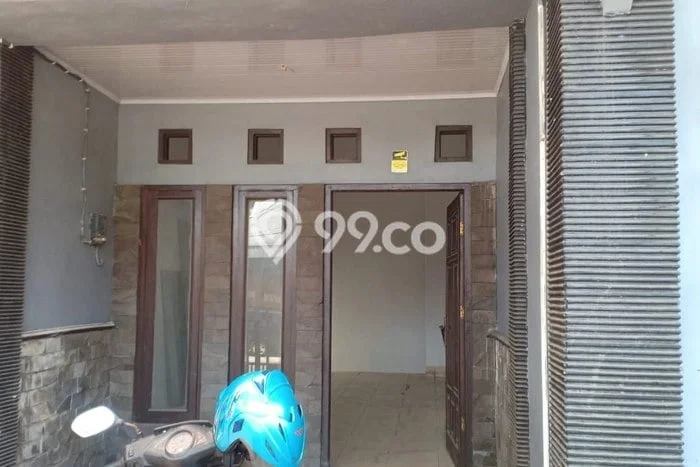 Ruko Kawasan Gondangrejo, Luas 130m², Area Komersial, Lokasi Premium Ruko Kawasan Gondangrejo, Luas 130m², Area Komersial, Lokasi Premium