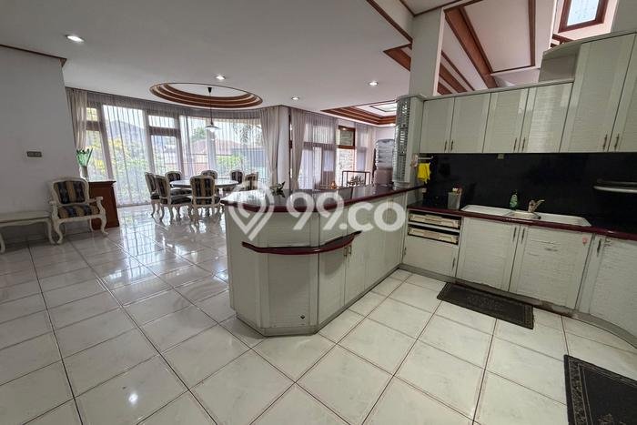 Disewakan Cepat Rumah Kondisi Baik di Kawasan Sukasari, Bandung Disewakan Cepat Rumah Kondisi Baik di Kawasan Sukasari, Bandung