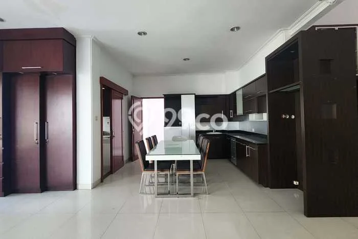 Rumah Disewakan Bandung LT 485m2 LB 350m2 Kawasan Pasteur Rumah Disewakan Bandung LT 485m2 LB 350m2 Kawasan Pasteur