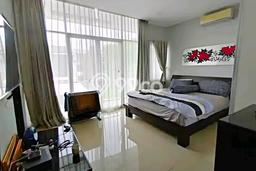 Dijual Cepat Rumah Favorit Siap Huni LB 200m2 di Sukasari, Bandung Dijual Cepat Rumah Favorit Siap Huni LB 200m2 di Sukasari, Bandung