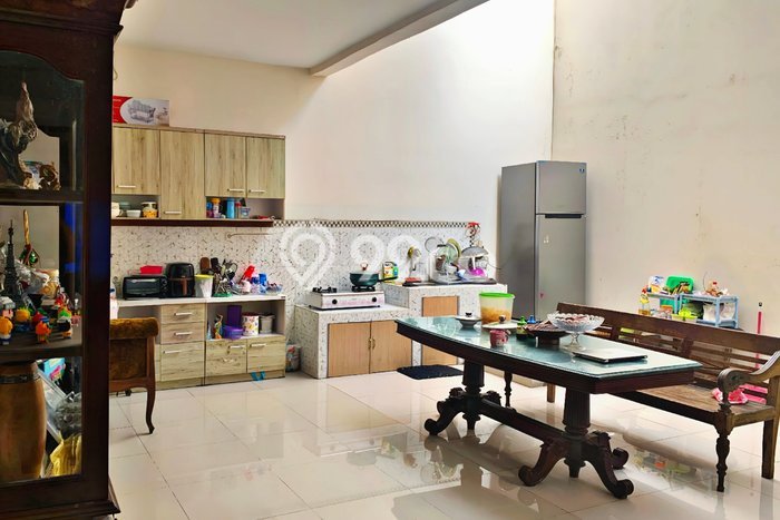 Rumah Elit Modern Tanpa Renovasi di Ciwaruga Bandung Rumah Elit Modern Tanpa Renovasi di Ciwaruga Bandung
