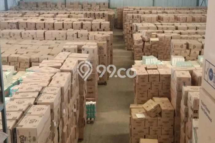 Area Ramai! Gudang Dijual di Batujajar untuk Bisnis Luas Bangunan 3672m2 Area Ramai! Gudang Dijual di Batujajar untuk Bisnis Luas Bangunan 3672m2