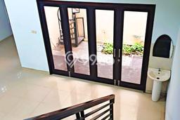 Dijual Rumah Elit Exclusive di Bojongloa Kidul, Bandung Dijual Rumah Elit Exclusive di Bojongloa Kidul, Bandung