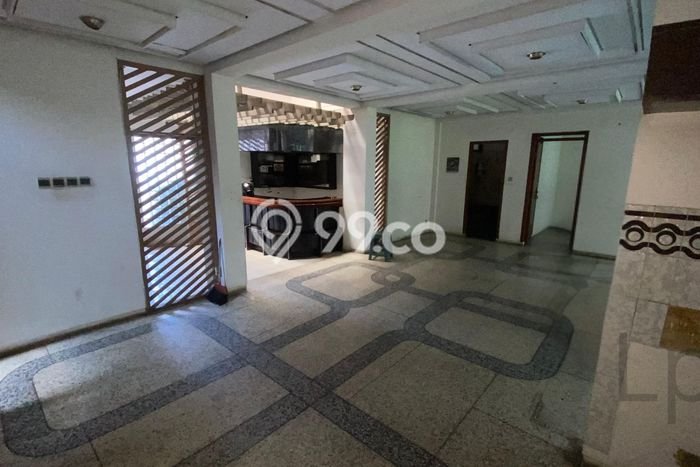 Rumah Elit LB 350m2 Siap Huni Desain Elegan di Setra Sari, Bandung Rumah Elit LB 350m2 Siap Huni Desain Elegan di Setra Sari, Bandung