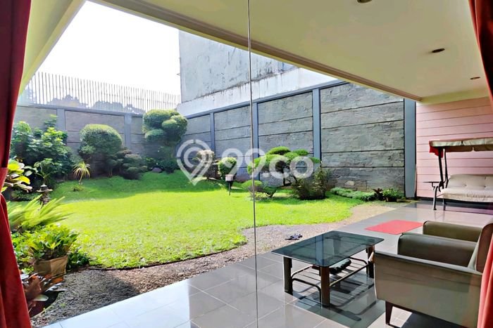 Lokasi terbaik! Rumah siap huni dikontrakkan di Sukajadi LB 700m2 Lokasi terbaik! Rumah siap huni dikontrakkan di Sukajadi LB 700m2