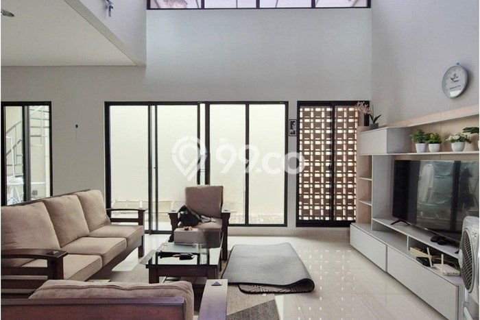 Rumah Luxury Modern Tanpa Renovasi di Gede Bage Bandung Rumah Luxury Modern Tanpa Renovasi di Gede Bage Bandung