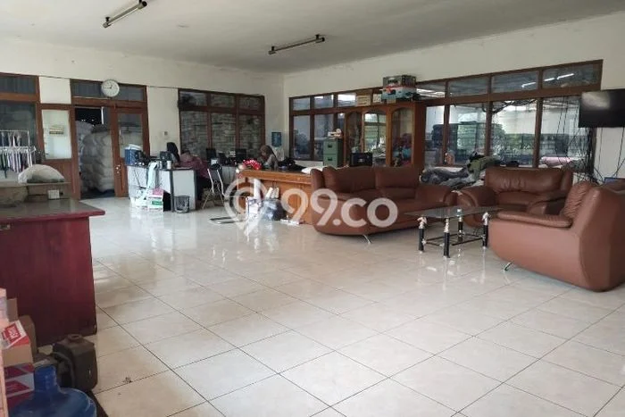 Area Strategis! Disewakan Gudang Lokasi Rancaekek, Bandung Cocok untuk Bisnis Area Strategis! Disewakan Gudang Lokasi Rancaekek, Bandung Cocok untuk Bisnis