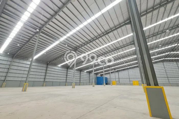 Disewakan Gudang di Kawasan Ramai Cikarang Luas 8531m2 Disewakan Gudang di Kawasan Ramai Cikarang Luas 8531m2
