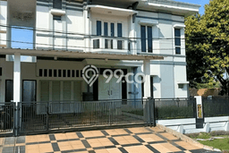 Sewa Rumah Harga Terjangkau di Kemang Pratama Bekasi dengan 4 Kamar Tidur Sewa Rumah Harga Terjangkau di Kemang Pratama Bekasi dengan 4 Kamar Tidur