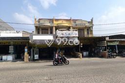 LOKASI STRATEGIS! Ruko Kawasan , Luas 120m2m², Akses Strategis LOKASI STRATEGIS! Ruko Kawasan , Luas 120m2m², Akses Strategis
