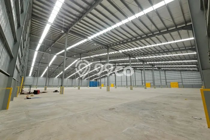 Disewakan Gudang di Kawasan Ramai Cikarang Luas 8531m2 Disewakan Gudang di Kawasan Ramai Cikarang Luas 8531m2