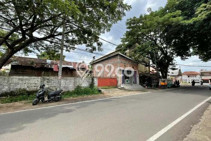 Jarang Ada! Tanah di Bukit Kecil Punya Luas 160m2 SHM Jarang Ada! Tanah di Bukit Kecil Punya Luas 160m2 SHM