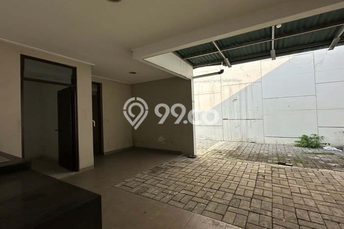 Dijual Rumah Mewah Megah Dengan View Cantik di Green Lake City, Jakarta Barat Dijual Rumah Mewah Megah Dengan View Cantik di Green Lake City, Jakarta Barat