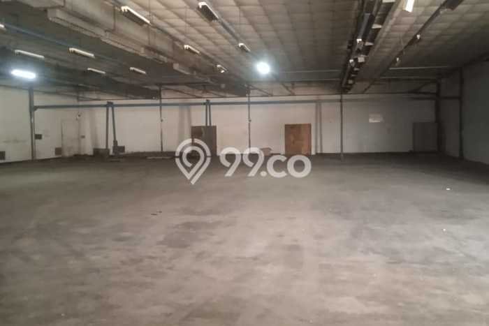 LOKASI PREMIUM! Gudang di Cikarang, Luas 980m2m², Lokasi Komersial LOKASI PREMIUM! Gudang di Cikarang, Luas 980m2m², Lokasi Komersial