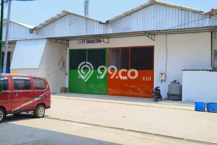 Unit Gudang Disewakan di Kapuk Kamal di Area Ramai & Strategis Unit Gudang Disewakan di Kapuk Kamal di Area Ramai & Strategis