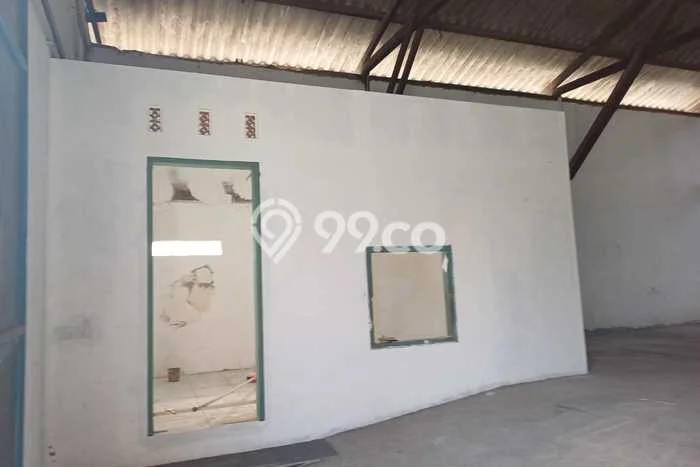 Unit Gudang Tersedia di Kamal Spesifikasi LB 220m2 Unit Gudang Tersedia di Kamal Spesifikasi LB 220m2