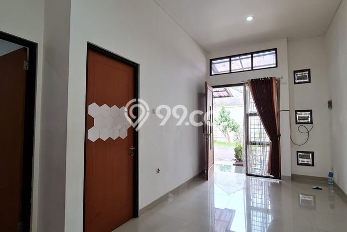 Rumah Modern Minimalis 2 Kamar Bisa Langsung Pindah di Ciputat Rumah Modern Minimalis 2 Kamar Bisa Langsung Pindah di Ciputat