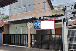 For Sale Rumah 5 Kamar Lokasi Ideal Bagus dan Strategis di Ciracas For Sale Rumah 5 Kamar Lokasi Ideal Bagus dan Strategis di Ciracas