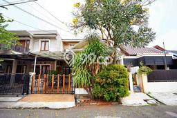 Jual Rumah Eksklusif 3 KT di Bintaro, Tangerang Selatan Jual Rumah Eksklusif 3 KT di Bintaro, Tangerang Selatan