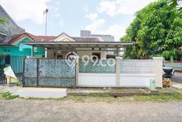 For Sale Rumah 3 Kamar Lokasi Strategis Nyaman dan Strategis di BSD For Sale Rumah 3 Kamar Lokasi Strategis Nyaman dan Strategis di BSD