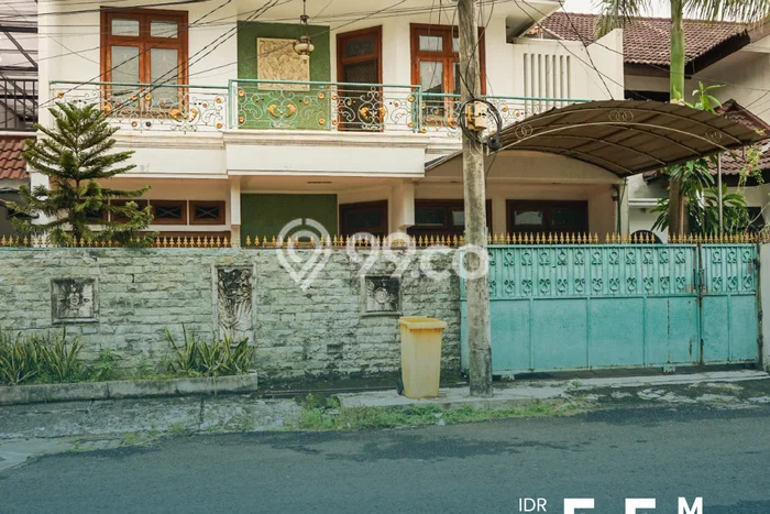 Jual Rumah Mewah Megah Dengan View Eksklusif di Cipinang, Jakarta Timur Jual Rumah Mewah Megah Dengan View Eksklusif di Cipinang, Jakarta Timur