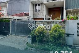 Dijual Rumah Mewah Megah Dengan View Eksklusif di Pondok Indah, Jakarta Selatan Dijual Rumah Mewah Megah Dengan View Eksklusif di Pondok Indah, Jakarta Selatan