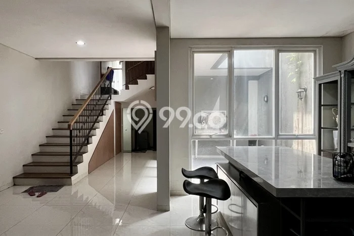 Dijual Rumah Mewah Megah Dengan View Eksklusif di Pondok Indah, Jakarta Selatan Dijual Rumah Mewah Megah Dengan View Eksklusif di Pondok Indah, Jakarta Selatan