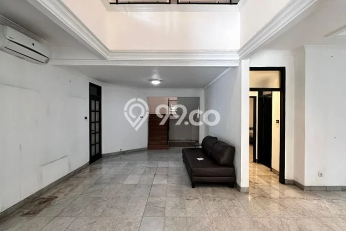 Rumah Luxury Modern Tanpa Renovasi di Pondok Indah Jakarta Selatan Rumah Luxury Modern Tanpa Renovasi di Pondok Indah Jakarta Selatan