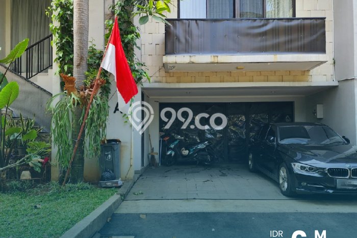 Rumah Luxury Modern Tanpa Renovasi di Kemang Jakarta Selatan Rumah Luxury Modern Tanpa Renovasi di Kemang Jakarta Selatan