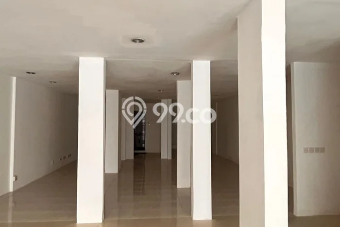 Ruko untuk disewa di Kebayoran Baru punya LT 200m2 & LB 280m2 harga sewa kompetitif Ruko untuk disewa di Kebayoran Baru punya LT 200m2 & LB 280m2 harga sewa kompetitif