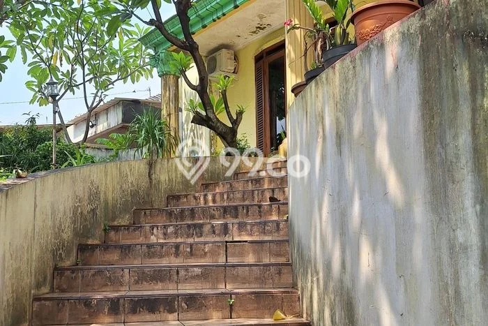 For Sale! Premium House LT 450m2 Desain Elegan di Tegallega For Sale! Premium House LT 450m2 Desain Elegan di Tegallega