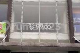 Disewakan Ruko Crystal Lane, 3 lantai, siap huni Disewakan Ruko Crystal Lane, 3 lantai, siap huni