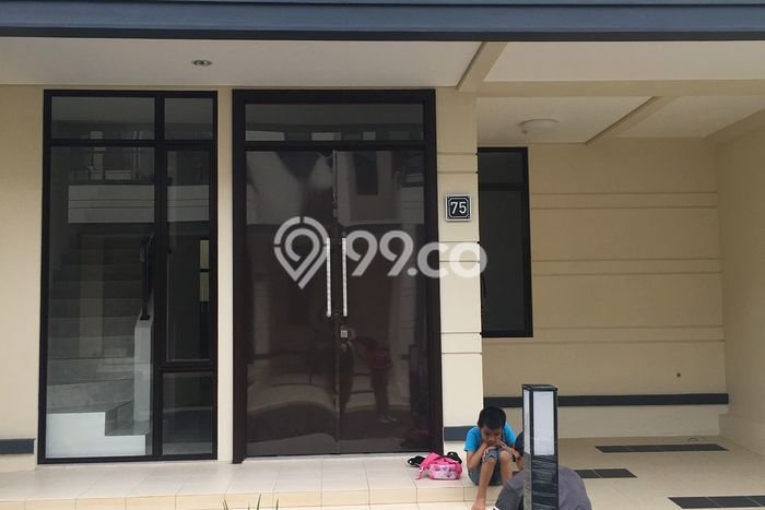 Disewakan Segera Rumah Kondisi Baik di Area Cikupa, Tangerang Disewakan Segera Rumah Kondisi Baik di Area Cikupa, Tangerang