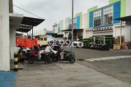Untuk Dijual! Gudang di Daan Mogot Tangerang LT 162m2 / LB 162m2 Kawasan Bisnis Untuk Dijual! Gudang di Daan Mogot Tangerang LT 162m2 / LB 162m2 Kawasan Bisnis