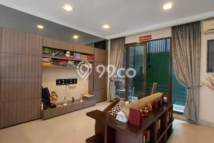 Jual Rumah Luas Elegan Dengan View Eksklusif di Bandengan, Jakarta Utara Jual Rumah Luas Elegan Dengan View Eksklusif di Bandengan, Jakarta Utara