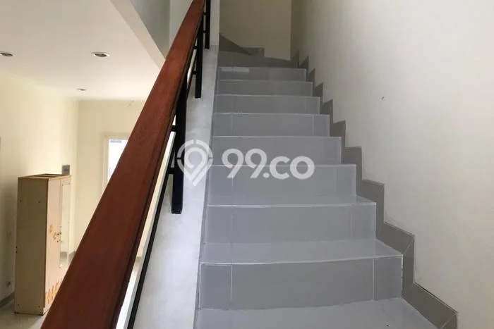 Rumah Disewakan Tangerang LT 126m2 LB 109m2 Area Gading Serpong Rumah Disewakan Tangerang LT 126m2 LB 109m2 Area Gading Serpong