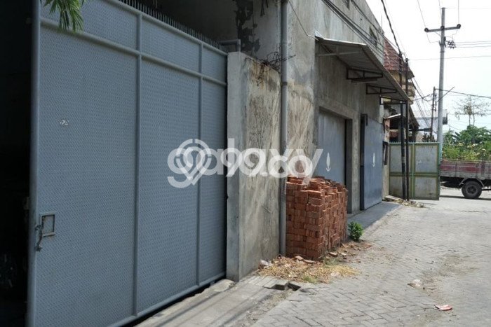 Unit Gudang Dijual di Kenjeran Surabaya 340m2 Unit Gudang Dijual di Kenjeran Surabaya 340m2