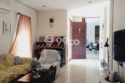 For Sale! Luxury House LT 96m2 Desain Modern di Jelambar For Sale! Luxury House LT 96m2 Desain Modern di Jelambar