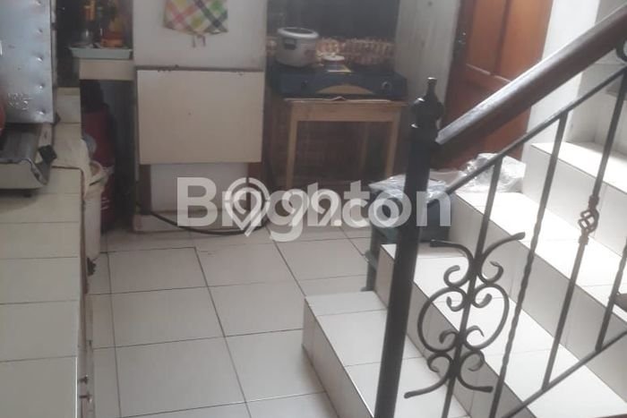 Unit Ruko Dijual di Denpasar LT 95m2 & LB 180m2 Unit Ruko Dijual di Denpasar LT 95m2 & LB 180m2