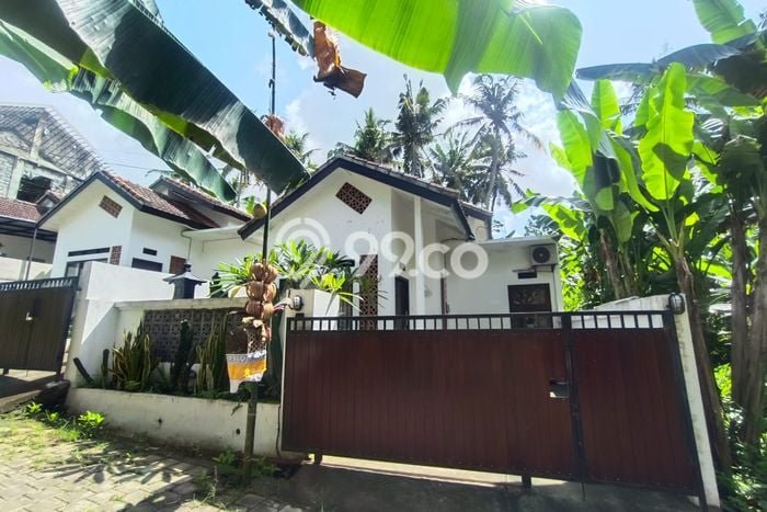 Jual Rumah Favorit Siap Huni LB 4500m2 di Tabanan, Tabanan Jual Rumah Favorit Siap Huni LB 4500m2 di Tabanan, Tabanan