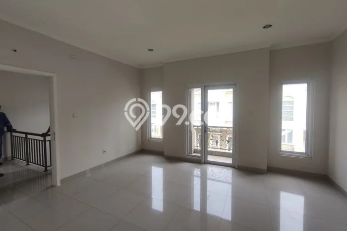Dijual Rumah Eksklusif 3 KT di Gading Serpong, Tangerang Dijual Rumah Eksklusif 3 KT di Gading Serpong, Tangerang