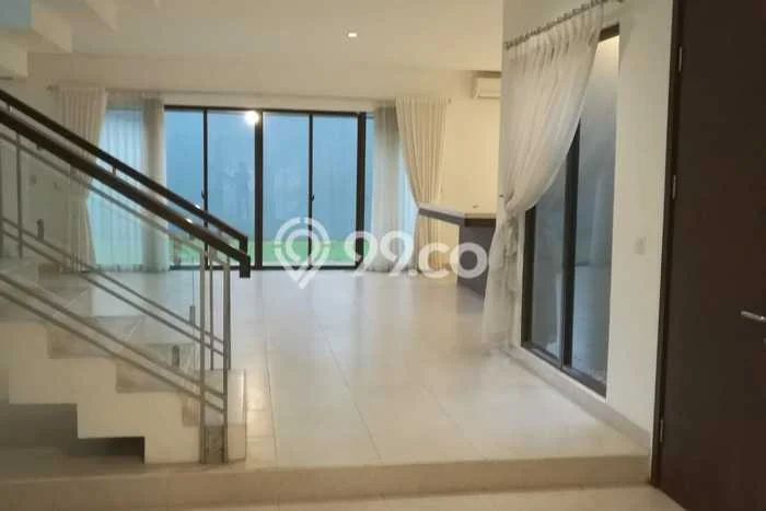 Rumah Luxury Modern Tanpa Renovasi di BSD Vermont Tangerang Rumah Luxury Modern Tanpa Renovasi di BSD Vermont Tangerang