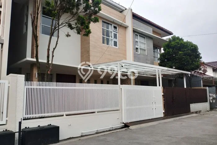 Hunian Cantik Minimalis Lb 250m2 di Batununggal, Bandung Hunian Cantik Minimalis Lb 250m2 di Batununggal, Bandung