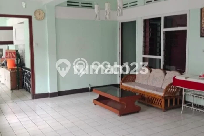 For Sale! Luxury House LT 778m2 Desain Modern di Bandung Kota For Sale! Luxury House LT 778m2 Desain Modern di Bandung Kota