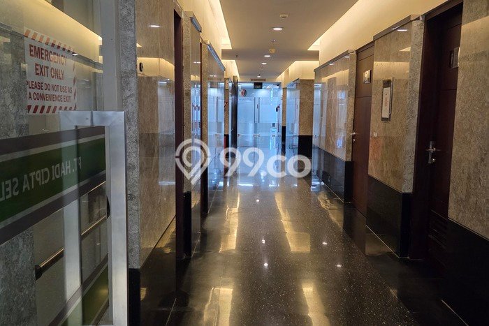 Kantor Dijual di Jakarta Selatan LT 200m2 & LB 200m2 Lokasi Terbaik! Kantor Dijual di Jakarta Selatan LT 200m2 & LB 200m2 Lokasi Terbaik!