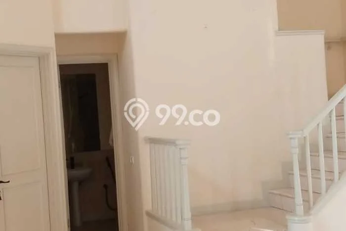 Jarang Ada! Rumah Sewa 4 Kamar Bagus Siap Huni Lippo Karawaci Jarang Ada! Rumah Sewa 4 Kamar Bagus Siap Huni Lippo Karawaci