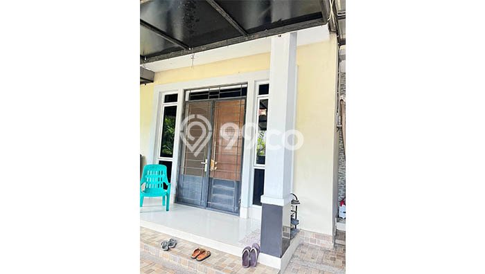 Dijual Rumah 4 Kamar Lokasi Strategis Bagus dan Strategis di Benda Dijual Rumah 4 Kamar Lokasi Strategis Bagus dan Strategis di Benda